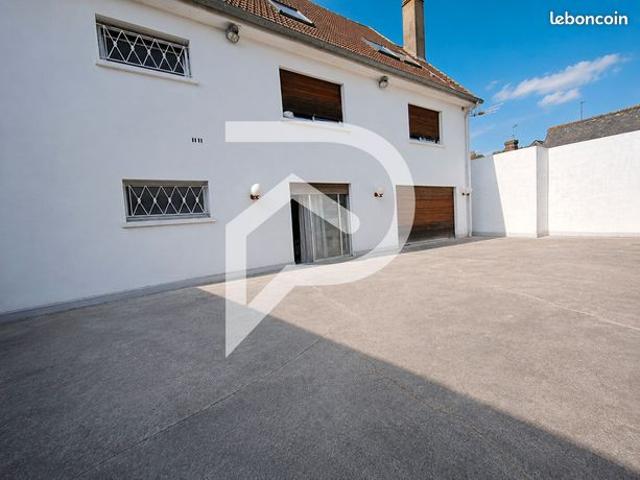 Appartement 3 pièces 125 m²