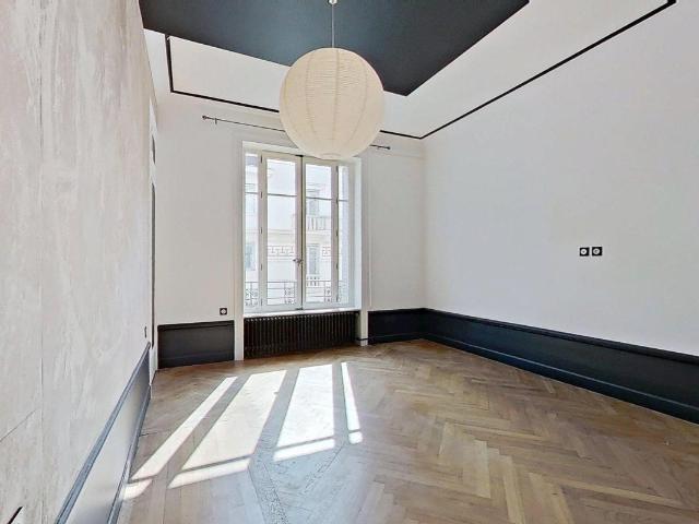 Appartement 3 pièces, 125 m² à louer à Lyon 6 69006