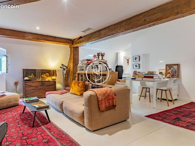 Appartement 3 pièces 127 m²