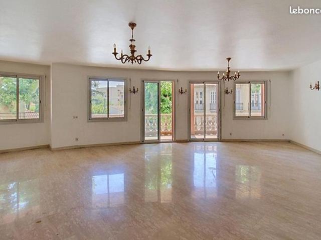 Appartement 3 pièces 127 m²