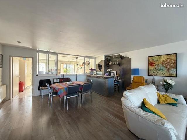Appartement 3 pièces 130 m²