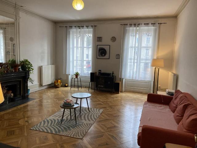 Appartement 3 pièces 130 m²