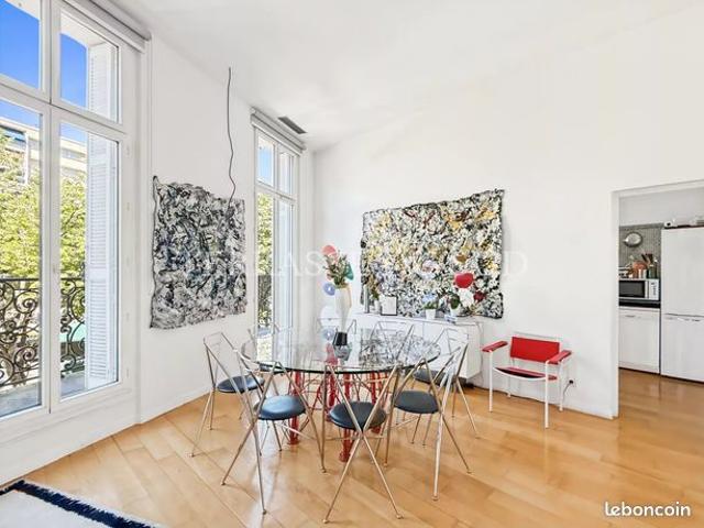 Appartement 3 pièces 130 m²