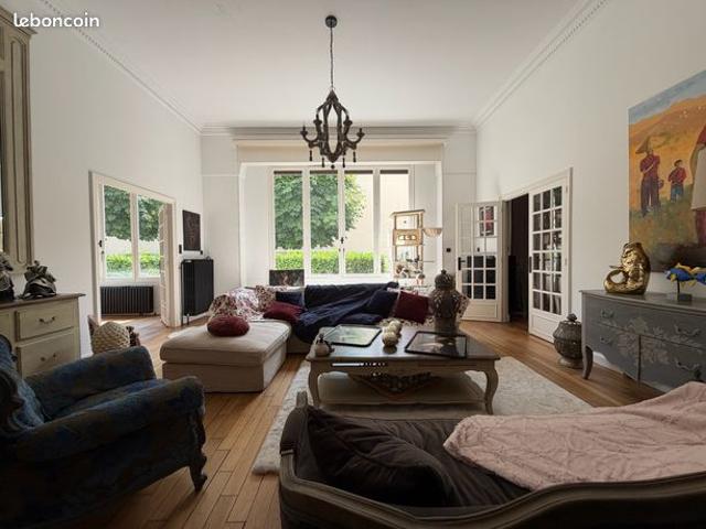 Appartement 3 pièces 131 m²