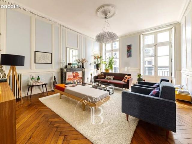 Appartement 3 pièces 136 m²
