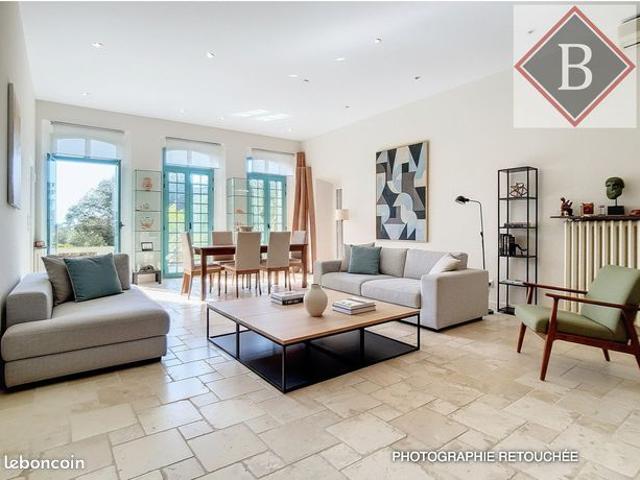 Appartement 3 pièces 137 m²