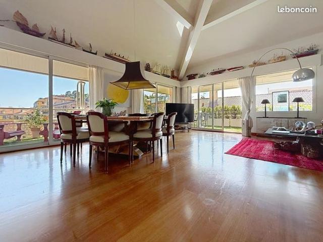 Appartement 3 pièces 137 m²