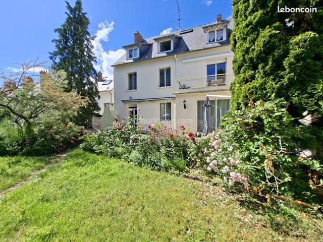 Appartement 3 pièces 137 m²
