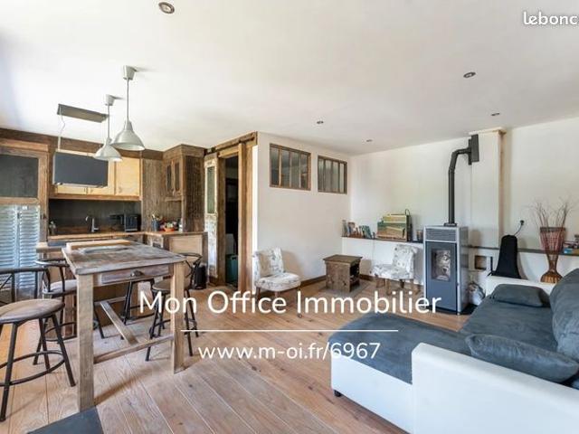 Appartement 3 pièces 140 m²