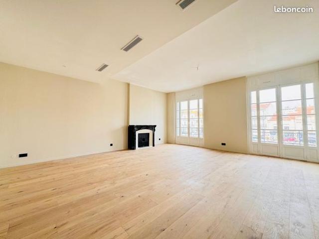 Appartement 3 pièces 140 m²