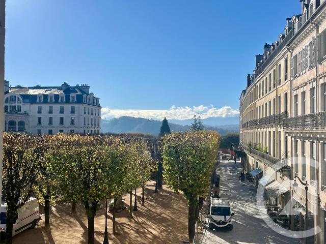 Appartement 3 pièces 142 m²