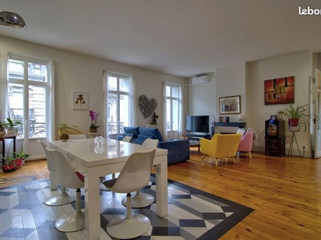 Appartement 3 pièces 147 m²