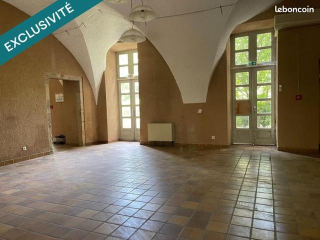 Appartement 3 pièces 197 m²
