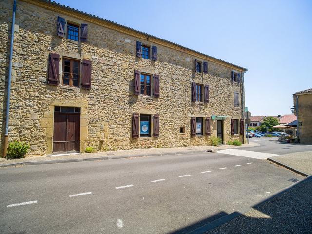 Appartement 3 pièces 197 m²