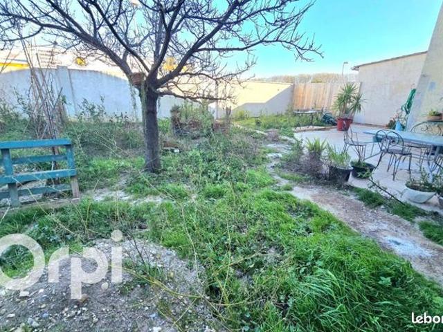 Appartement 3 pièces 240 m²