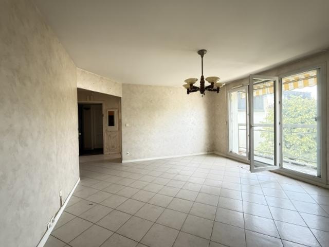 APPARTEMENT 3 PIECES