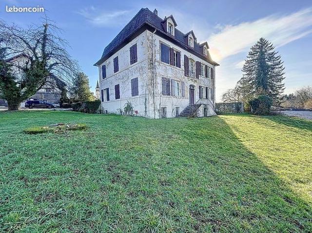 Appartement 3 pièces 250 m²