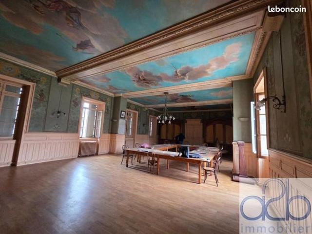 Appartement 3 pièces 250 m²