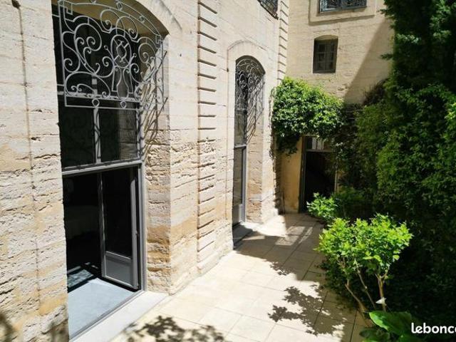 Appartement 3 pièces 260 m²