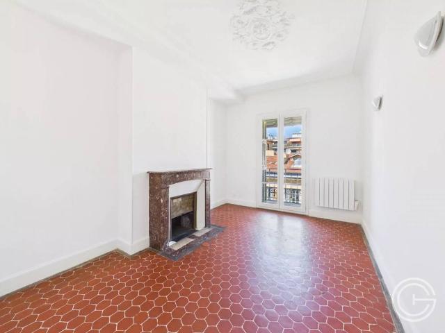 APPARTEMENT 3 PIECES 2 BIS BARLA NICE PORT