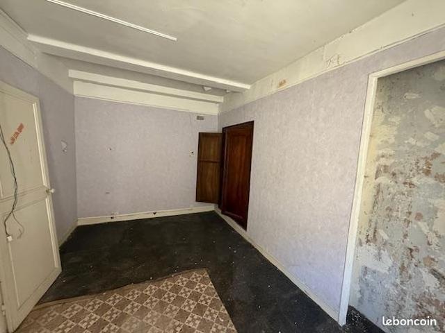 Appartement 3 pièces 2 chambre 52 m² Prix attractif 27 000