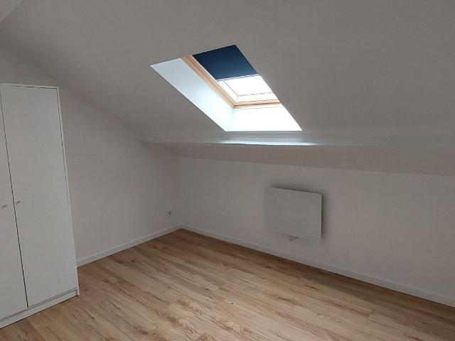 Appartement 3 pièces, 30 m² à louer à Chaumont 89340