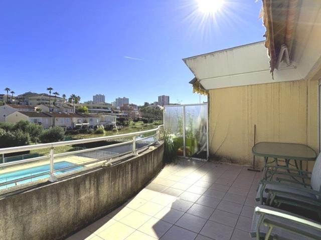 Appartement 3 pièces, terrasse, piscine, tennis et garage