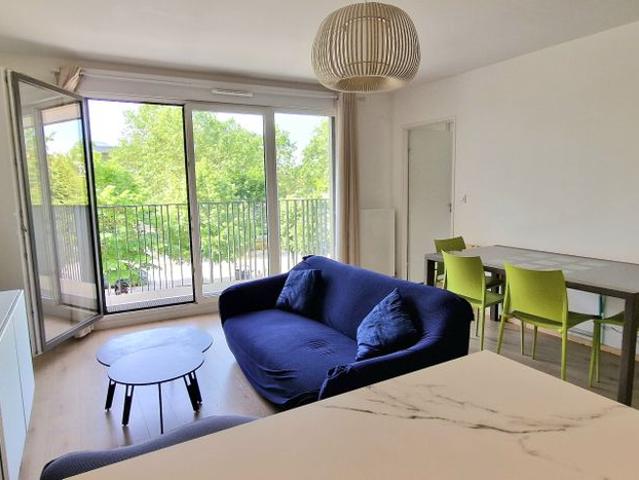 Appartement 3 Pièces – Terrasse – Rer