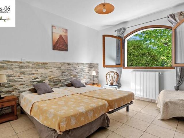 Appartement 3 pièces tout confort en villa