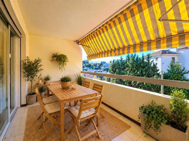APPARTEMENT 3 PIECES VENCE CENTRE VILLE