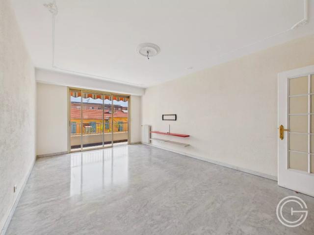 APPARTEMENT 3 PIECES VIDE 4 RUE OSCAR II NICE GAMBETTA
