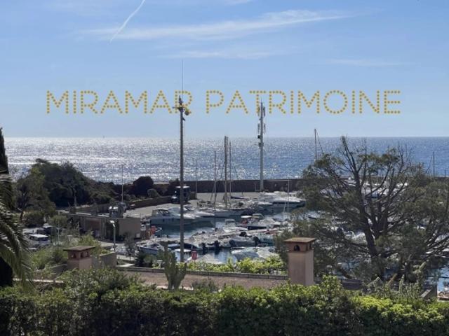 APPARTEMENT 3 PIECES VUE MER TERRASSE 57 m²