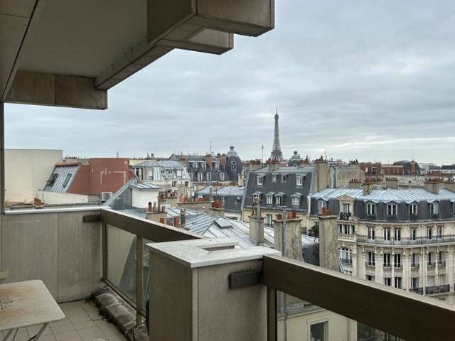 Appartement 3 pièces vue Tour Eiffel