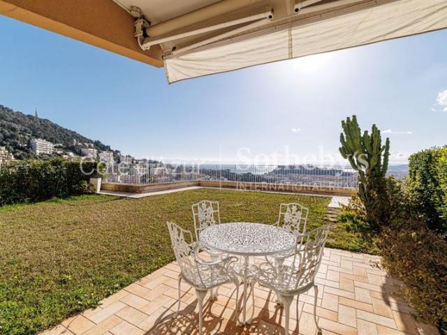 Appartement 3 pièces à Nice Mont Alban Mont Boron avec jardin, t