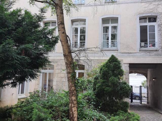 Appartement 3 pièces à louer: Melun