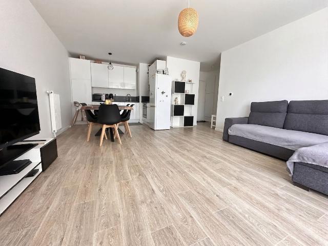 Appartement 3 pièces à louer à Combs la Ville Exclusivité Guy Hoquet