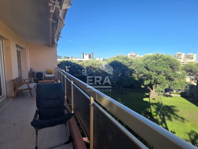 Appartement 3 pièces à louer à Antibes 65.39 m², 1er étage