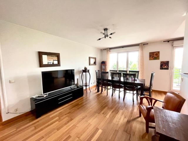 Appartement 3 pièces, à louer à Le Bourget 93350