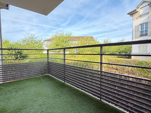 Appartement 3 pièces à louer à Saint Pierre du Perray Réf 17285