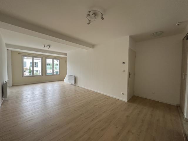 Appartement 3 pièces à louer: Seine port