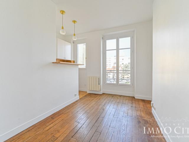 Appartement 3 pièces à Paris 75015