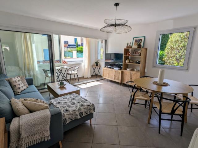 APPARTEMENT 3 PIECES A VENDRE A COLLIOURE, EN CENTRE VILLE A