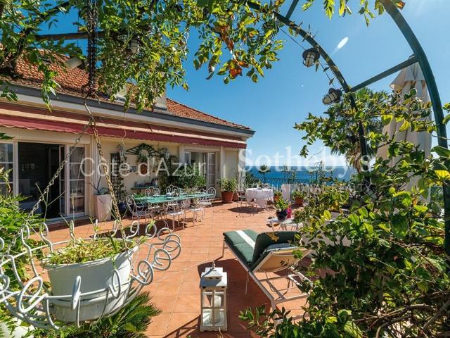 Appartement 3 pièces à vendre Nice Mont Boron, terrasse vue. 128m² Nice
