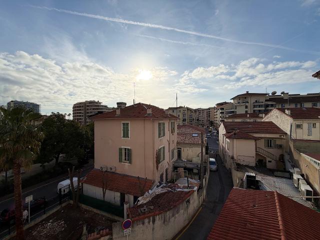 Appartement 3 pièces à 200 m de la mer