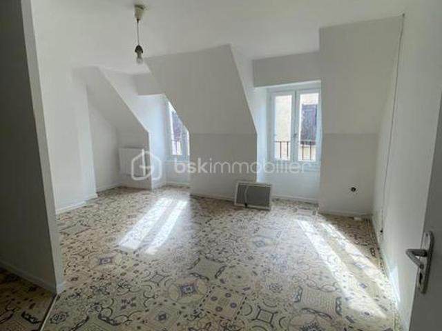 Appartement 3 pièces au centre de VILLEFRANCHE de ROUERGUE