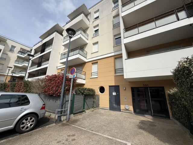 APPARTEMENT 3 PIECES AVEC BALCON