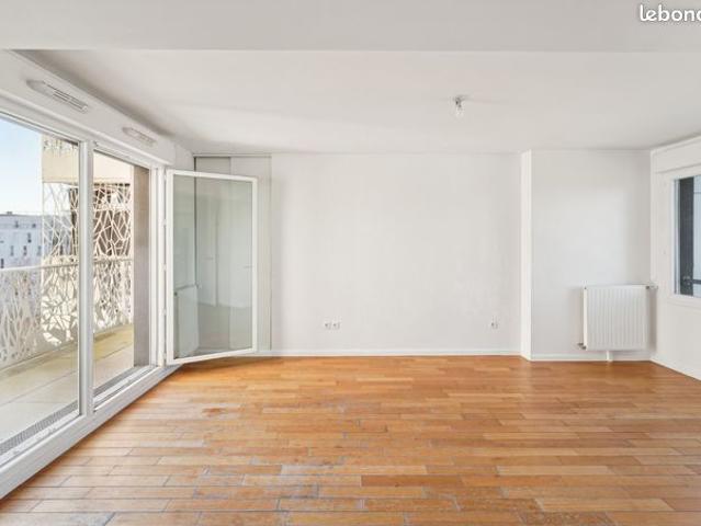 Appartement 3 pièces avec balcon Cergy