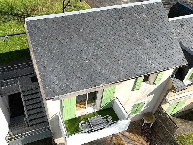 Appartement 3 pièces avec balcon, parking et piscines