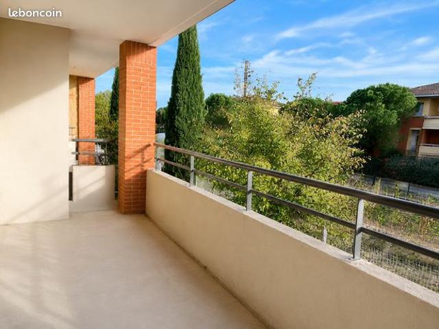 Appartement 3 pièces avec Balcon + parking ssol