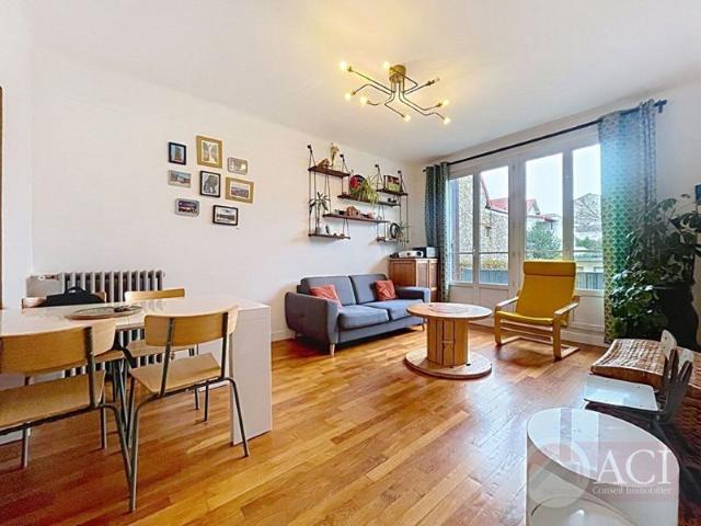Appartement 3 pièces avec Box et cave au pied de la Barre